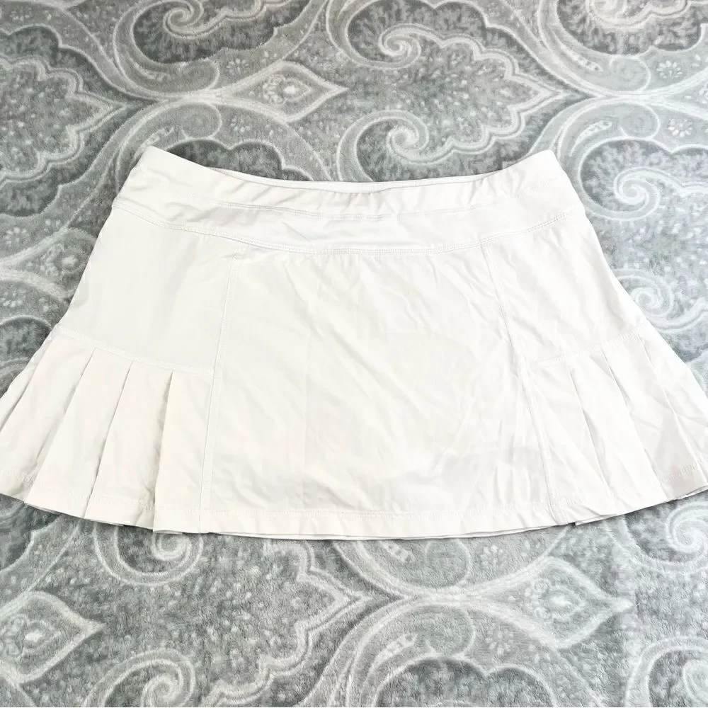 Athleta pleated white tennis skirt